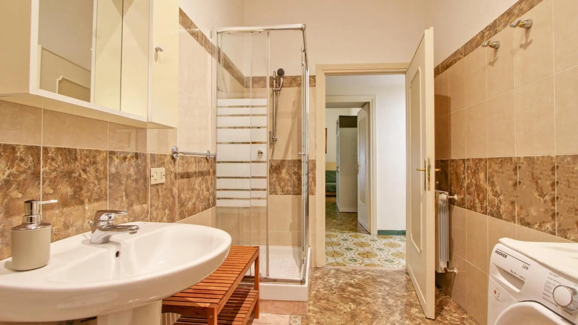Roman Apartment